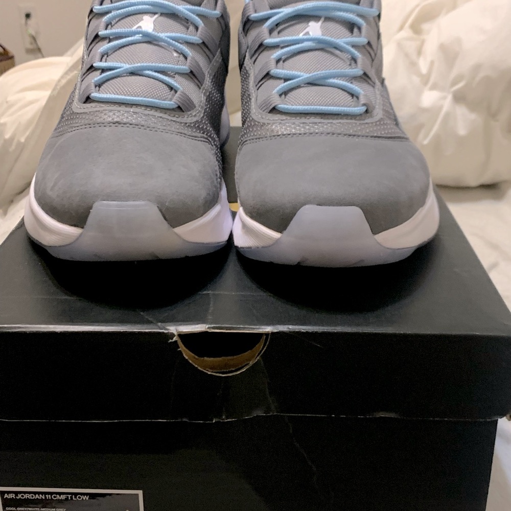Air Jordan 11 CMFT low. Mens size 11